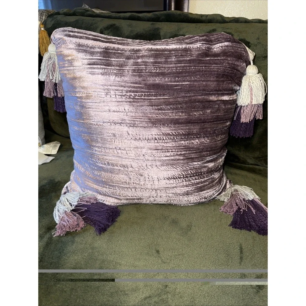 Anthropologie Pillow 2 Sided Velvet Tasseled Boho Classic Quiet Luxury